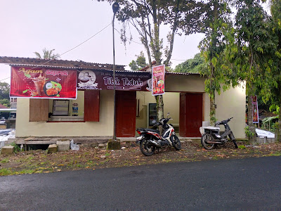 warkop titik teduh