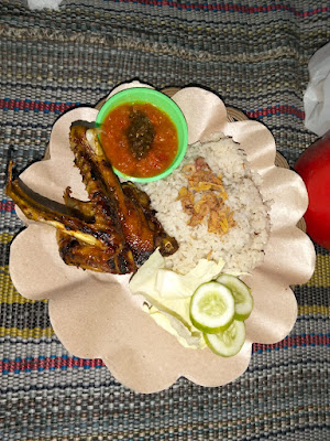 Waroeng bebek sido urip