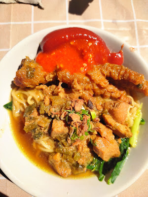 Waroeng Jebew