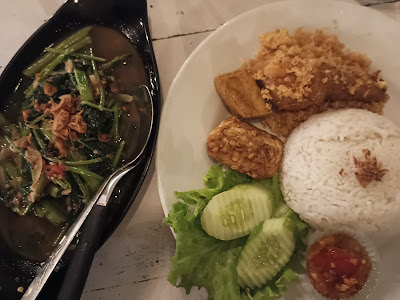 WAROENG MAKAN ENAK SIDAREJA