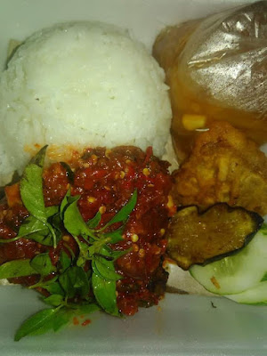 Waroeng Semampir Y&K Sembako, Furniture, Catering Dan Snack