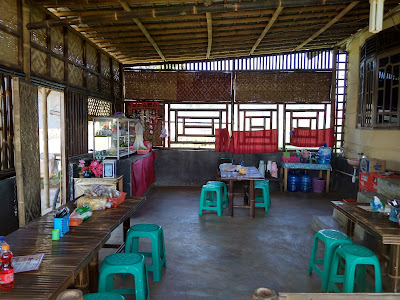Waroeng Tengah Sawah