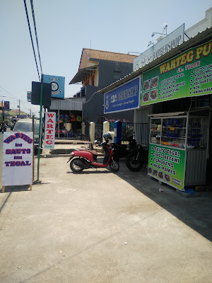 Warteg dan sauto khas tegal