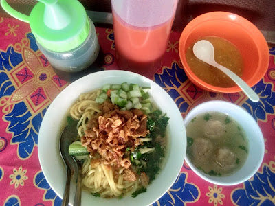 WARUNG AYAM DOBLEH