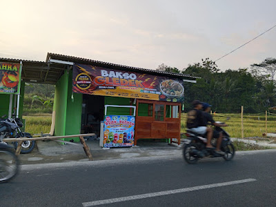 Warung bakso gledek