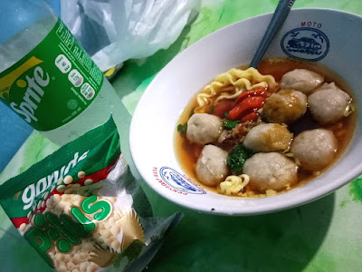 Warung Bakso MJS dan Rumah Febi NA