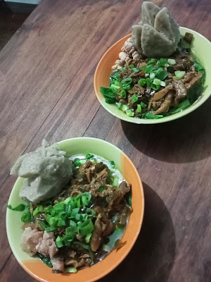 Warung bakso pak darwoto