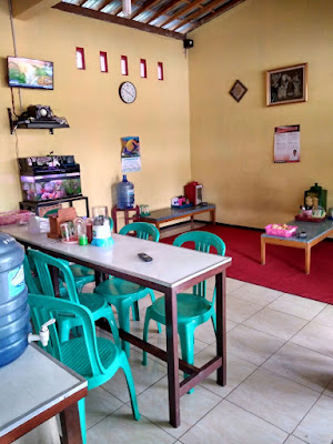 Warung Bakso Soto & Kelapa Muda Mba Wenny