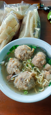 Warung bakso wong ngapak