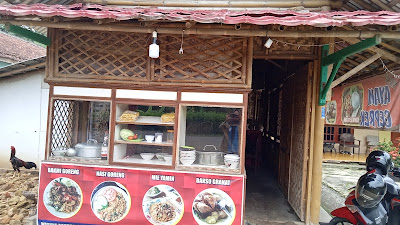 Warung bambu linggamas