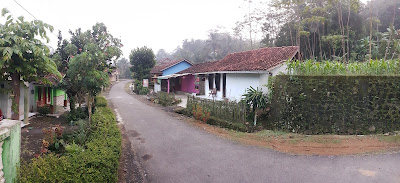 Warung brayan urip " putu wijaya "