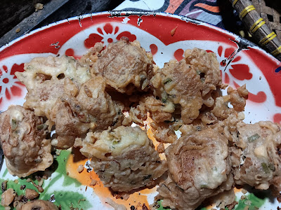 Warung Brontak & Mendoan MORA
