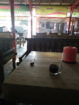 WARUNG BU TRI