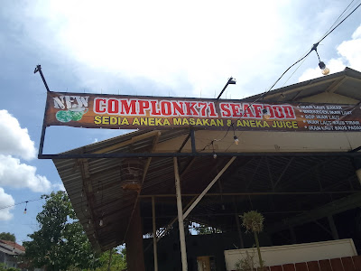 Warung Complonk