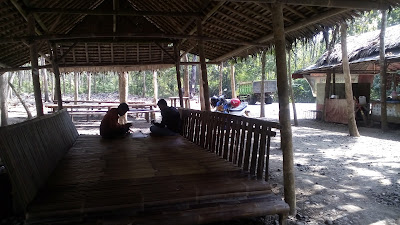 Warung Degan Bu yati dirin