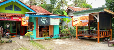 WARUNG DENNY