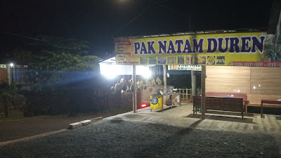 Warung Duren Pak Natam