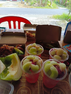 Warung Es buah luis23