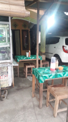 Warung EsDe