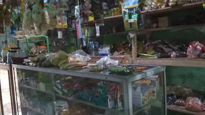 Warung Ibu Rohayati