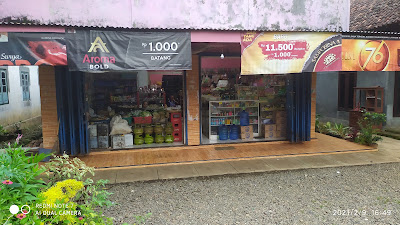 Warung IBU SUMINEM ( Mbok Sum )