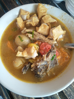 Warung kang bujeng