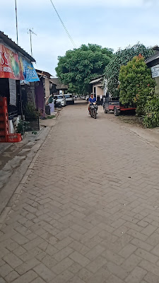 warung kang rioni (teh alia)