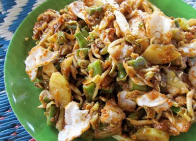 Warung Karedok Mendoan Mba Mely