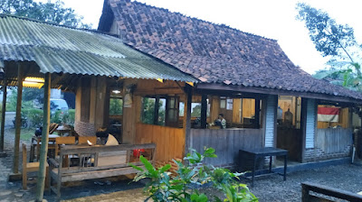 Warung Kebon Wasiyat