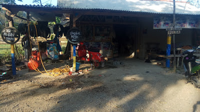 Warung kopi iin