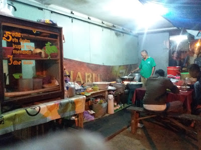 Warung Kopi Pak Man Cipari