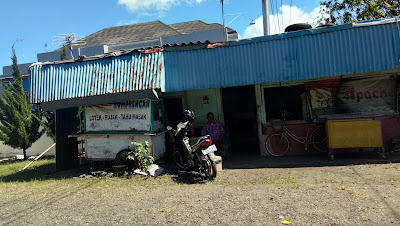 Warung Lotek Komprengan