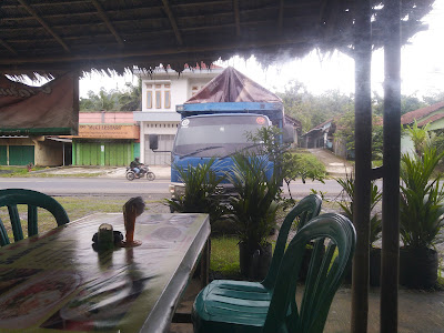 Warung Makan Bambu