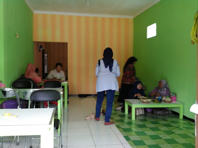 Warung Makan " BUKAN LAMONGAN"
