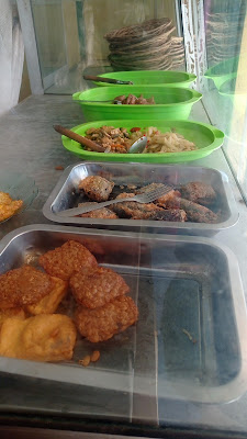 Warung Makan Cap Giri