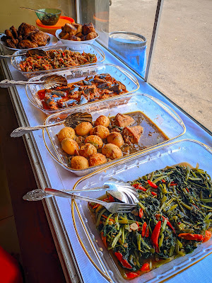 Warung makan & Es buah buket mba Emma