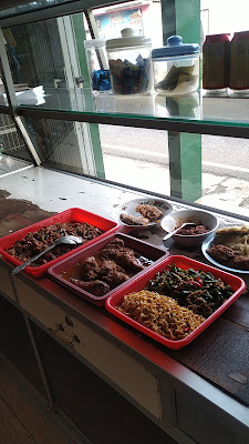 Warung makan MERIL