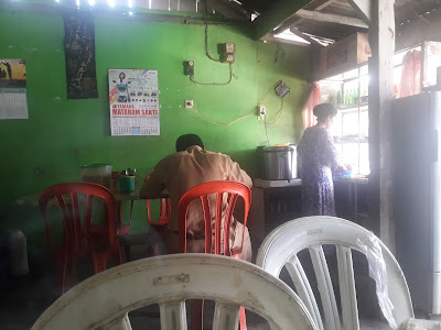 Warung Makan Nelly