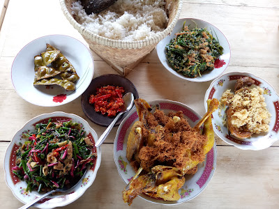 Warung Makan Putri Gunung Baturraden