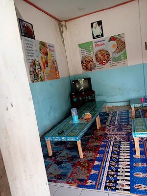 "Warung Makan Raras"