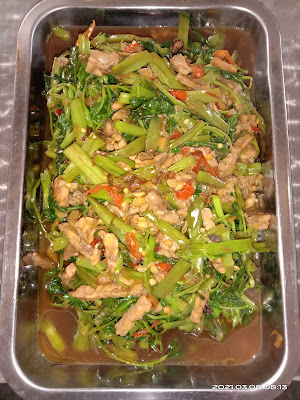 Warung makan Sederhana Bu Masirah