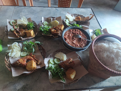 Warung makan Tiga putra sunda