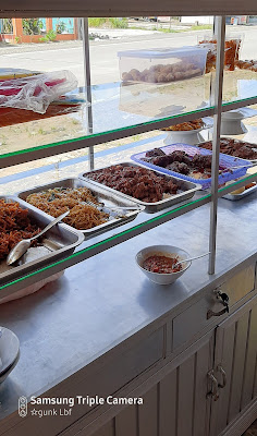 Warung mboke