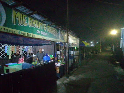 Warung mie ayam & Bakso cee Mumun