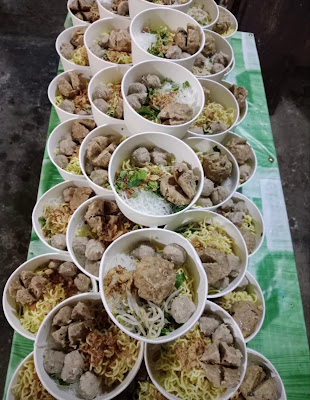 Warung Mie ayam & Bakso Gemoy pak Nano