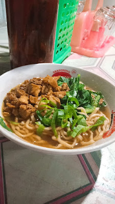 Warung mie ayam barokah pak Amal