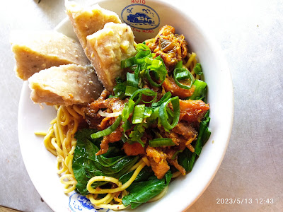 Warung mie ayam dan bakso faeyza