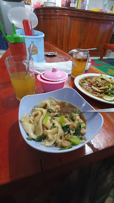 Warung Mie Ayam Genah Rasa