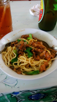Warung Mie Ayam Kamandanu 2