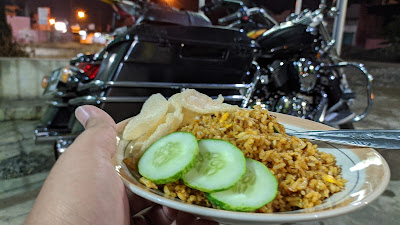 Warung Mie & Nasi Goreng Moro Tresno